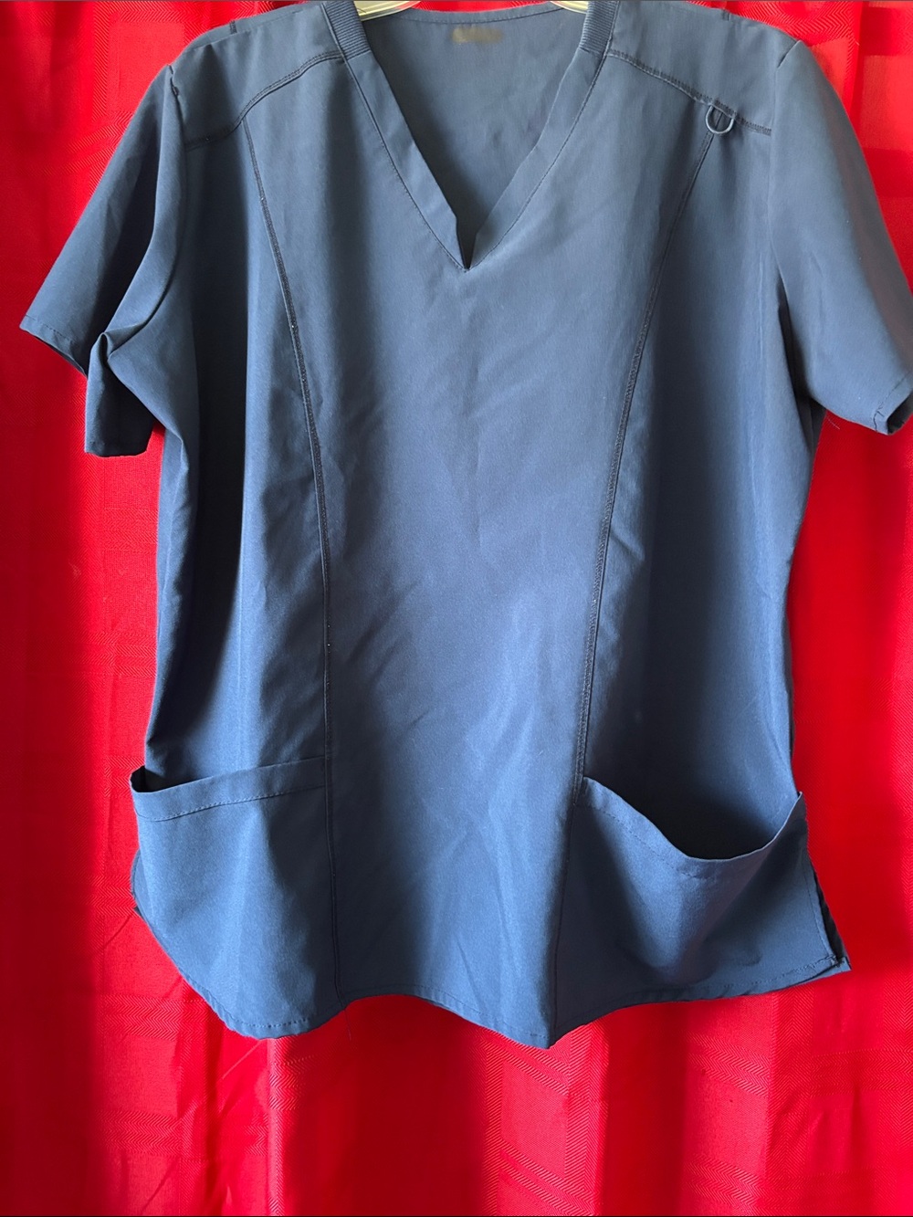 Women’s Navy V-Neck Scrub Top with Front Pockets,pit-pit 25”